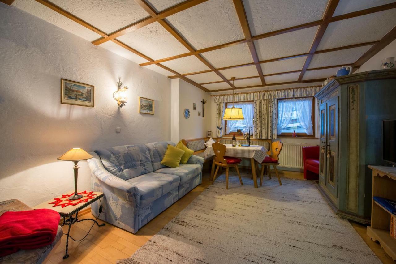 Holzschnitzers Appartements Ehrwald Eksteriør billede